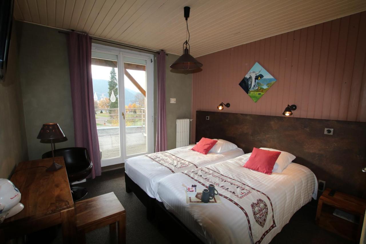 Les Loges Du Parc Hotel Gérardmer Exterior foto