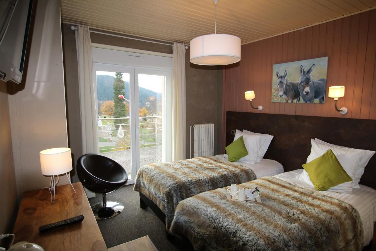 Les Loges Du Parc Hotel Gérardmer Exterior foto