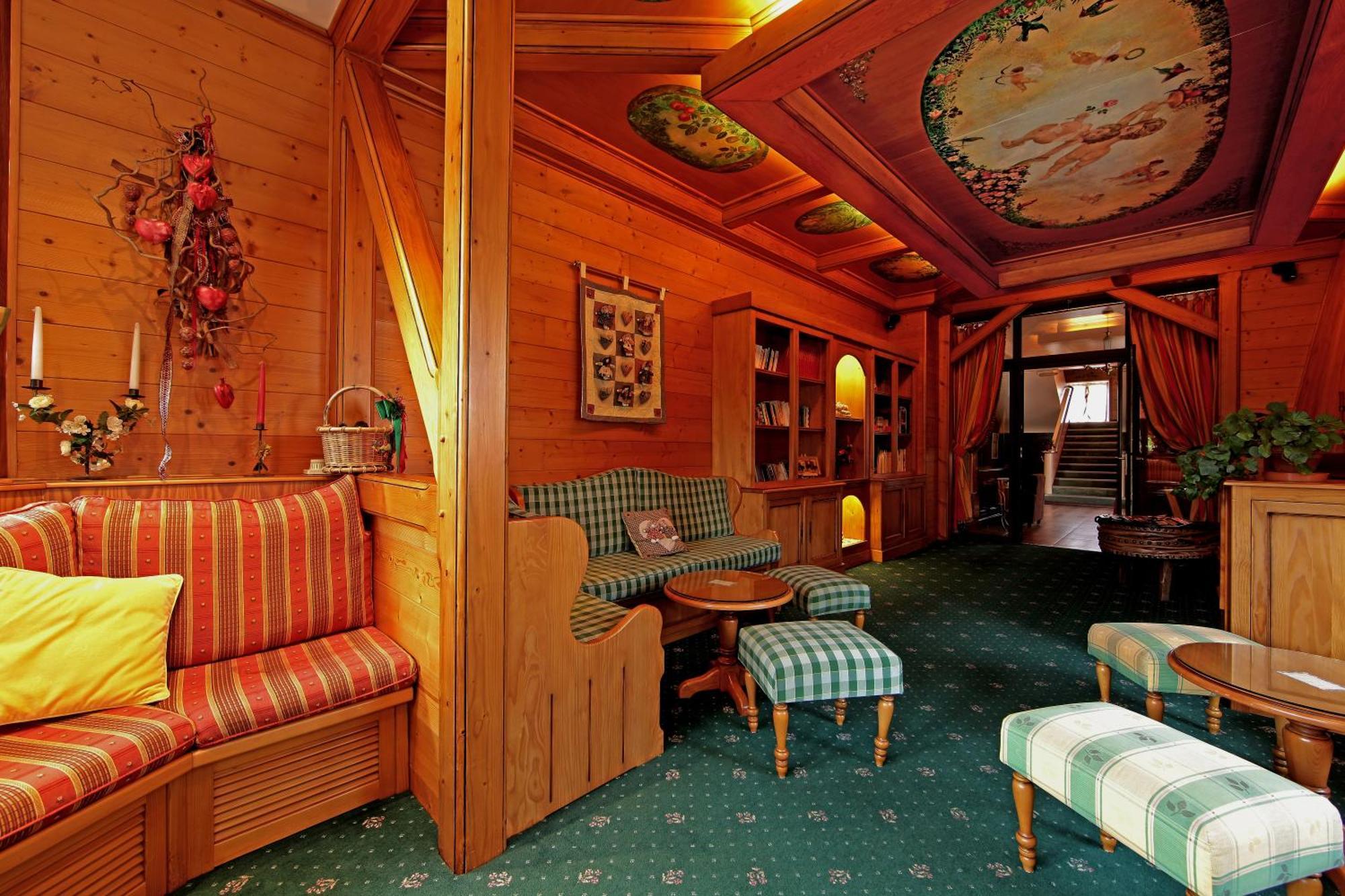 Les Loges Du Parc Hotel Gérardmer Exterior foto