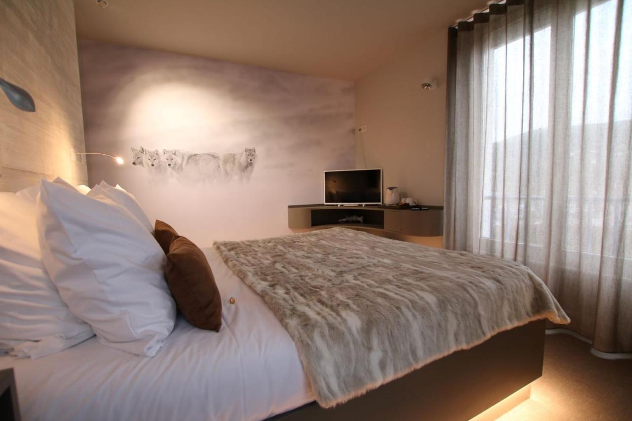 Les Loges Du Parc Hotel Gérardmer Exterior foto